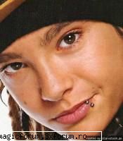Tom Kaulitz - spune-tzi-mi ji mie va rog ceva noutatzi despre - TOM kaulitz